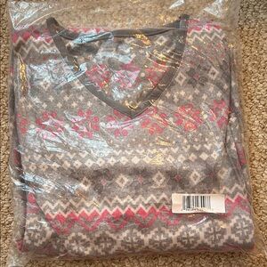 Comfort Code by Cuddl Duds Snowflake V-Neck Sweater